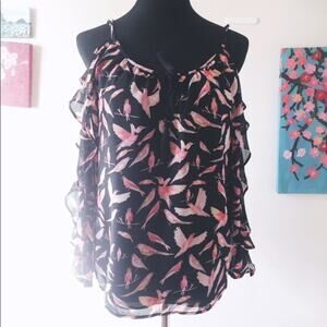 INC concepts bird cold shoulder shirt XS